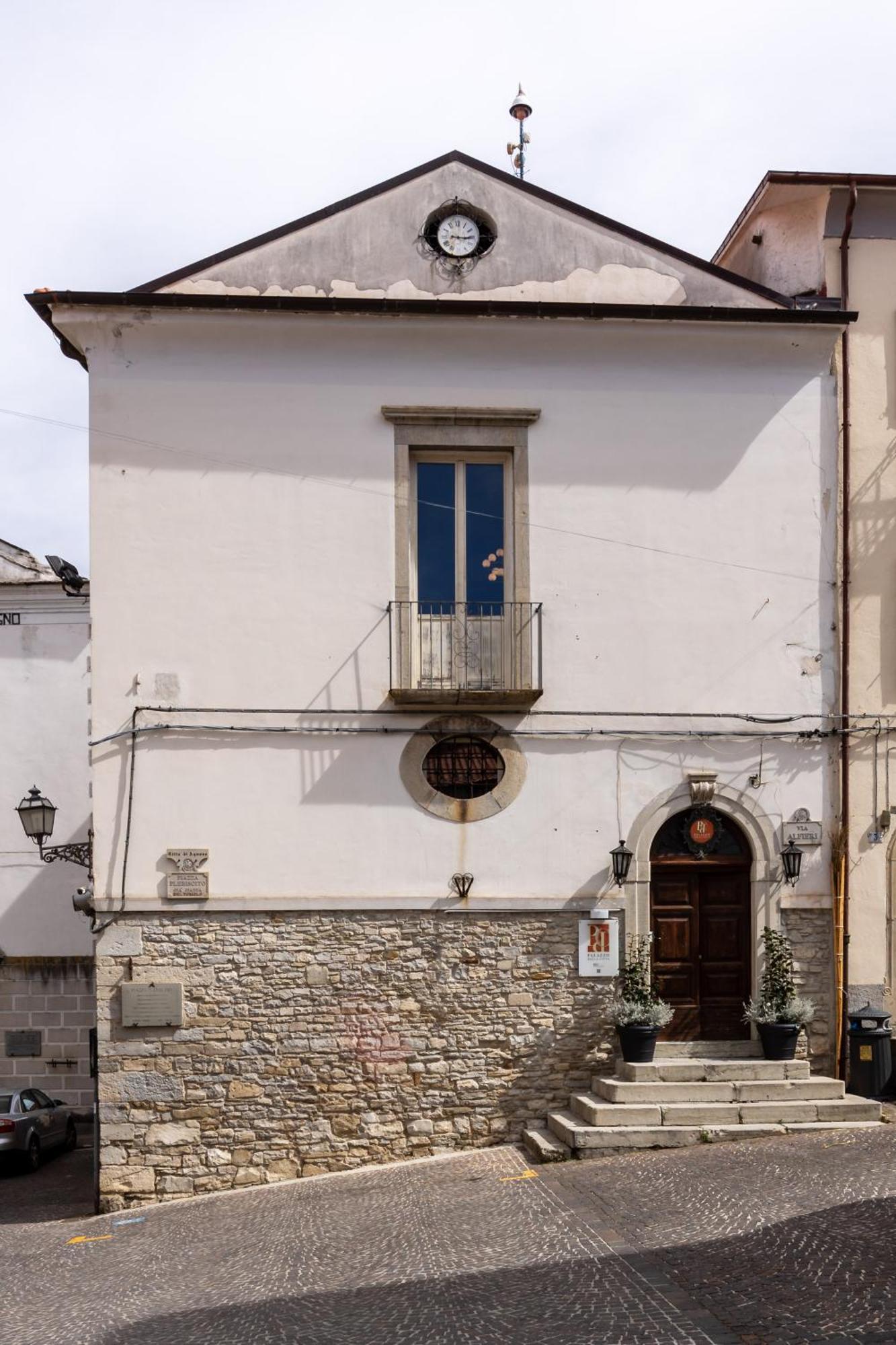 מלון אניונה Palazzo Della Citta מראה חיצוני תמונה