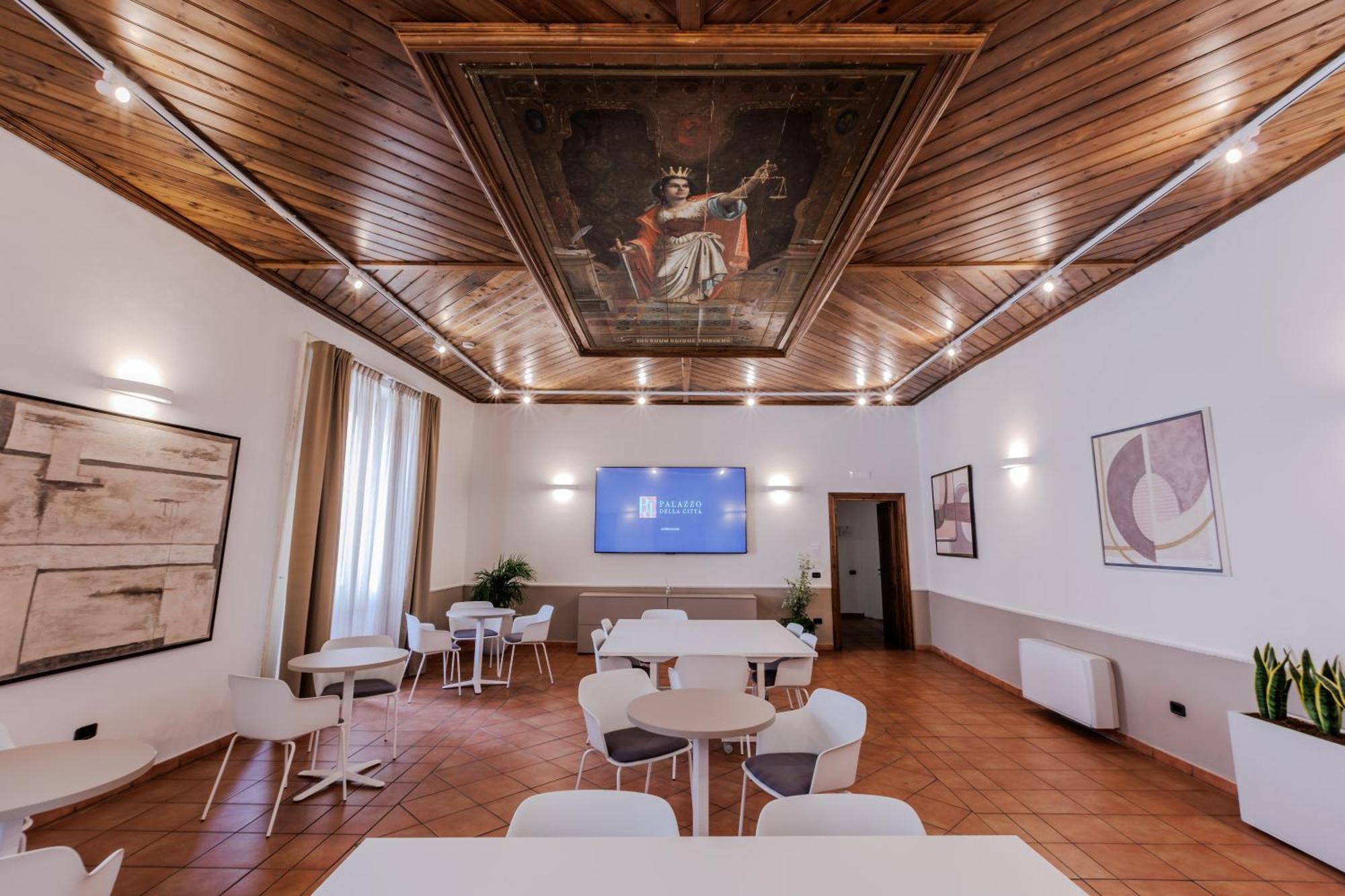 מלון אניונה Palazzo Della Citta מראה חיצוני תמונה