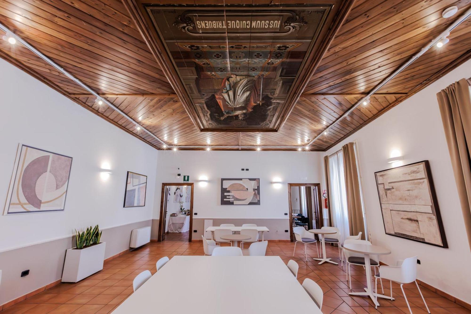 מלון אניונה Palazzo Della Citta מראה חיצוני תמונה